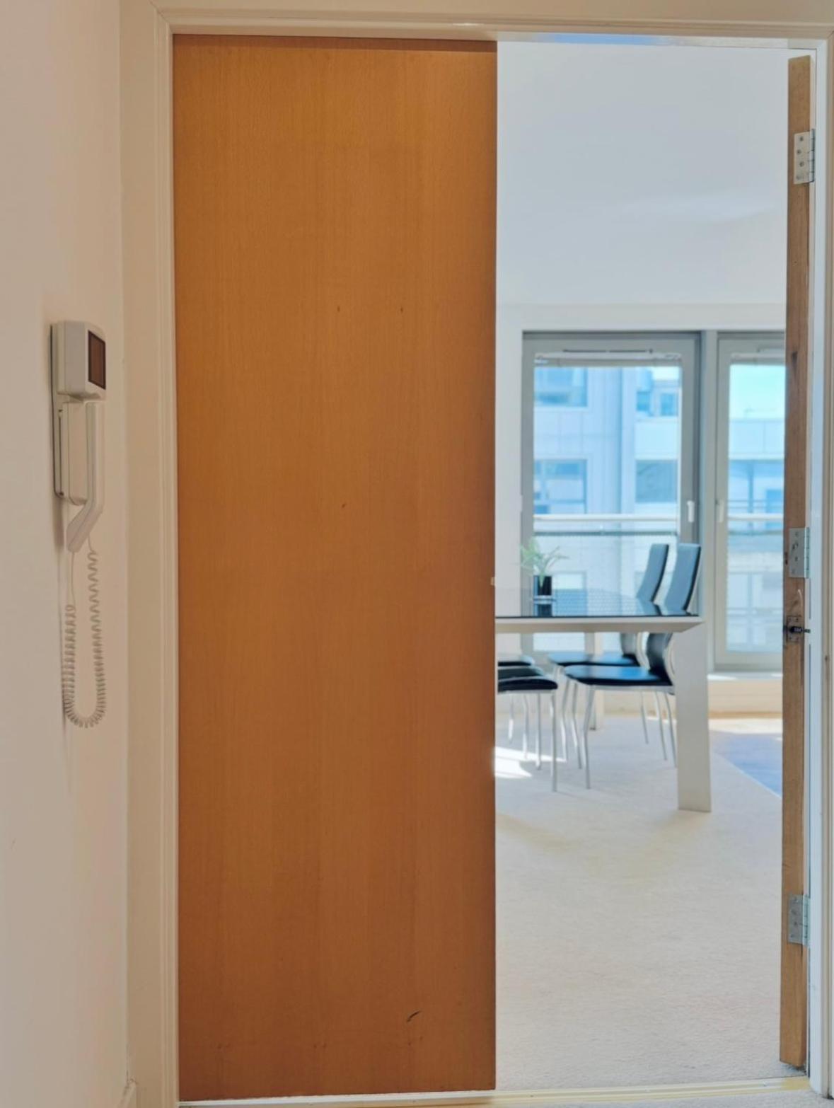 Modern Two Bedroom Apartments EDI Exteriér fotografie